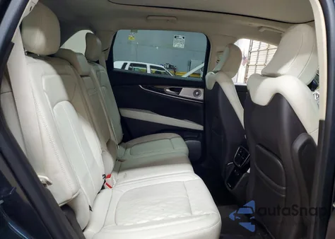 2022 Lincoln Nautilus Black Label z USA, uszkodzony, nr VIN 2LMPJ9JP8NBL18966